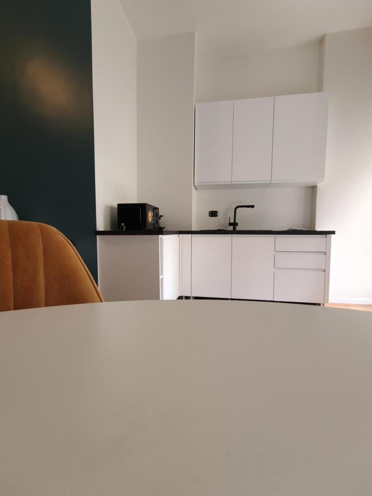 Center Navigli Renewed With Ac, Wifi 800mbits, Metro Link To Airport And Station Milán